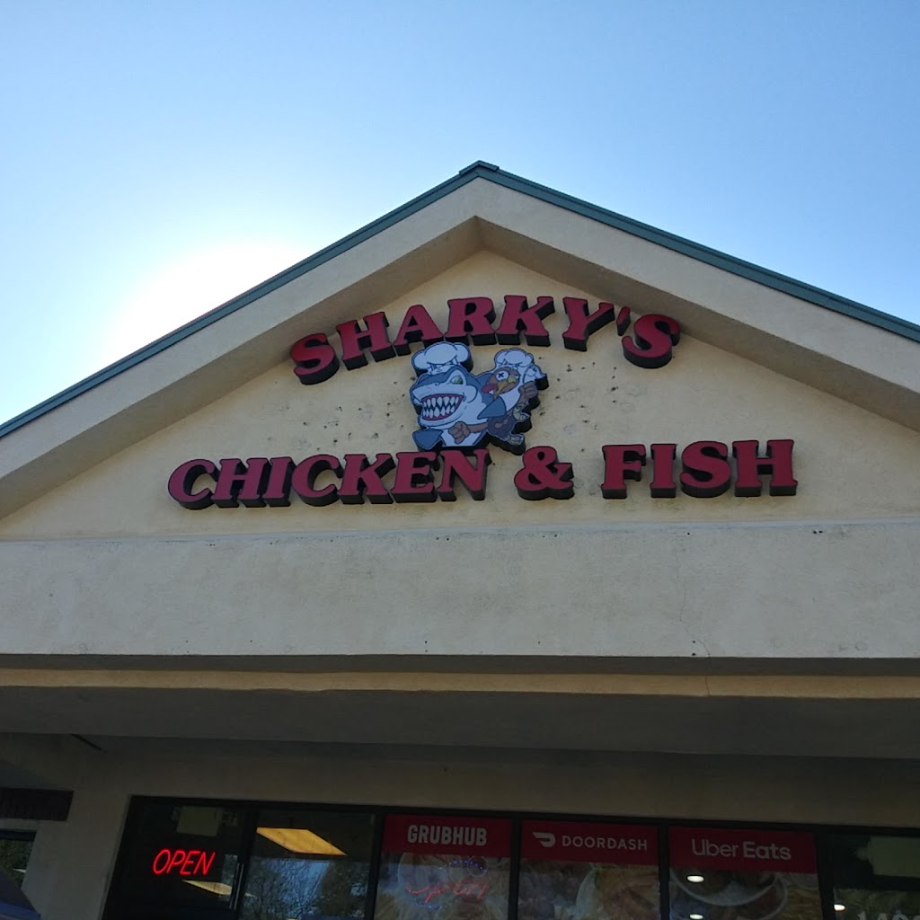 Sharkys Chicken And Fish | restaurant | 1490 Alamo Dr, Vacaville, CA 95687, USA | 7075147577 OR +1 707-514-7577