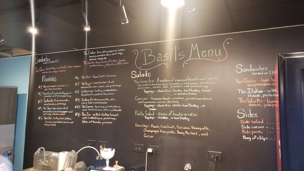 Basils Downtown | meal delivery | 120 N Congress St, Jackson, MS 39201, USA | 6019449888 OR +1 601-944-9888