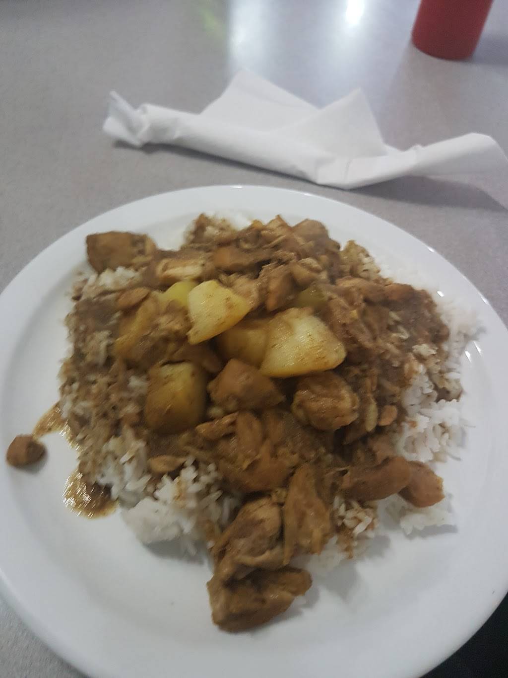 Seatown West Indian Restaurant | restaurant | 2372 Eglinton Ave E, Scarborough, ON M1K 2P3, Canada | 4162858289 OR +1 416-285-8289