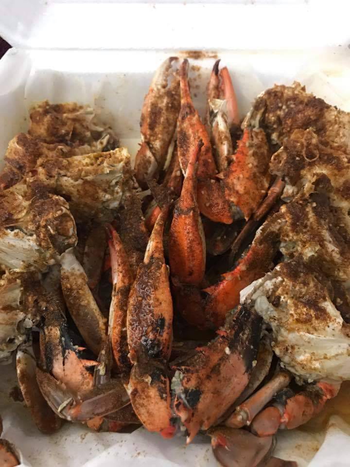 The Crab Lady | restaurant | 2207 Gordon Ln, Richmond, VA 23223, USA | 8042222722 OR +1 804-222-2722