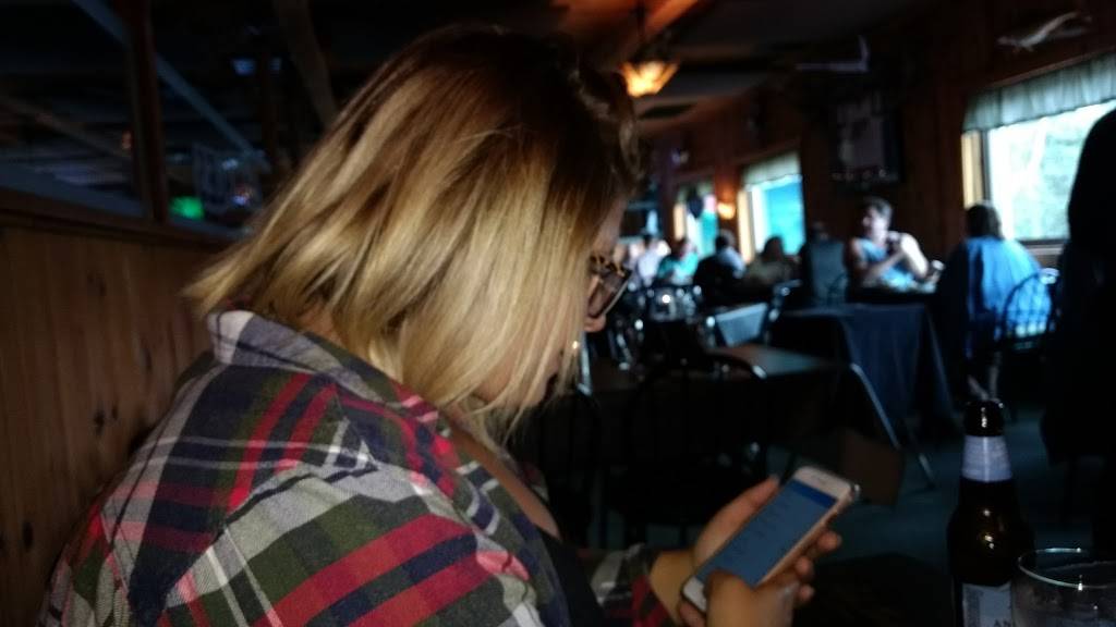 Fish Tales Restaurant | restaurant | W12690 WI-188, Lodi, WI 53555, USA | 6085924266 OR +1 608-592-4266