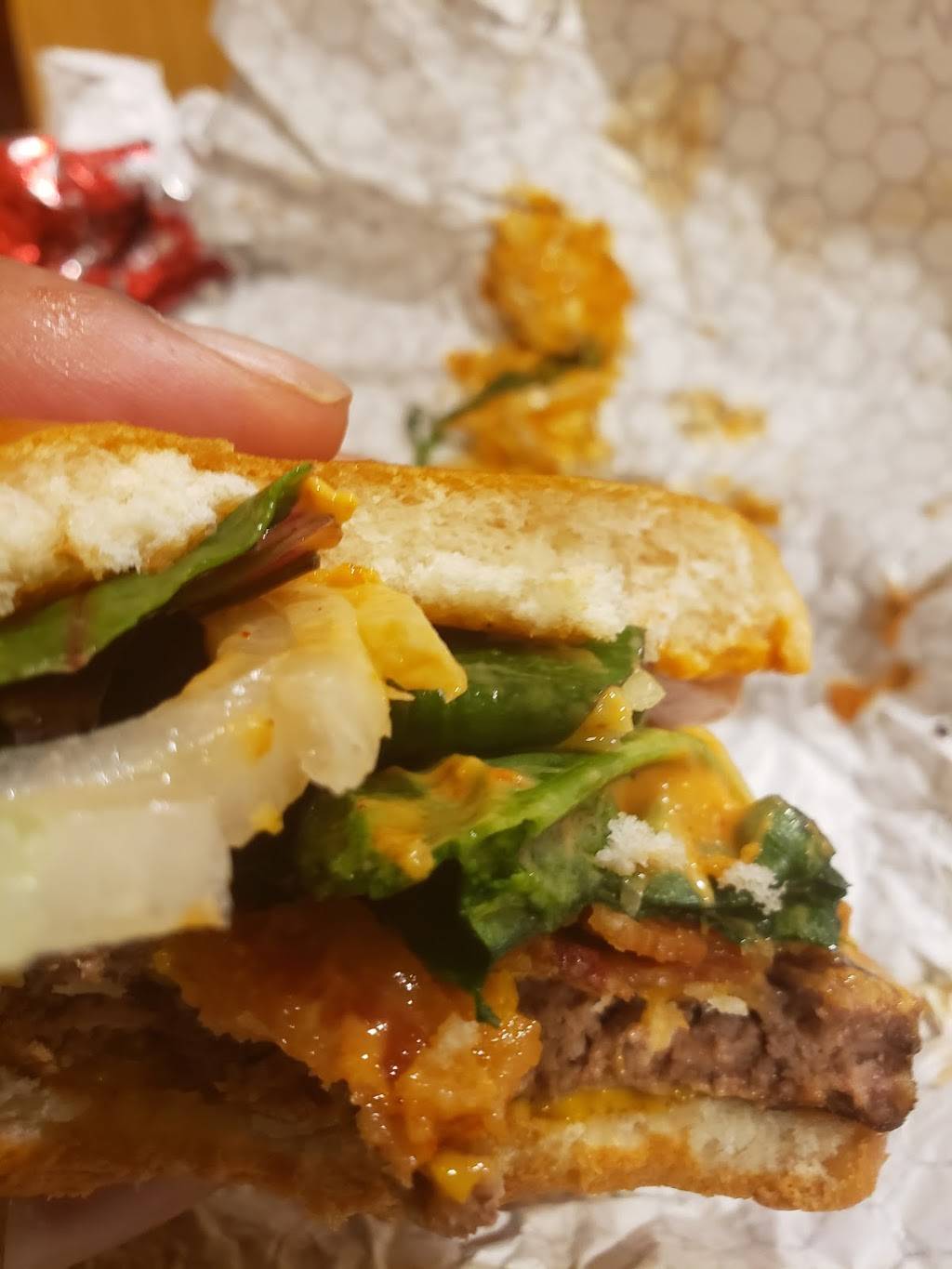 Wendys | restaurant | 2215 N Washtenaw Ave, Chicago, IL 60647, USA | 7733429339 OR +1 773-342-9339