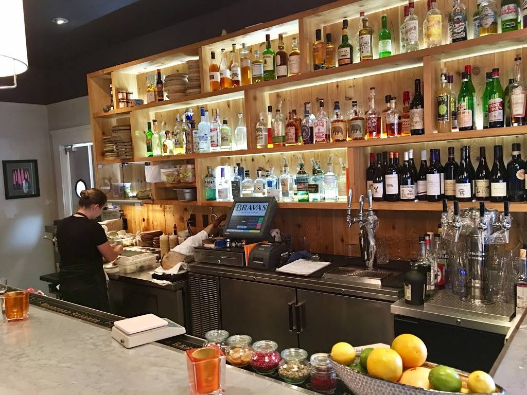 Bravas Bar de Tapas | restaurant | 420 Center St, Healdsburg, CA 95448, USA | 7074337700 OR +1 707-433-7700