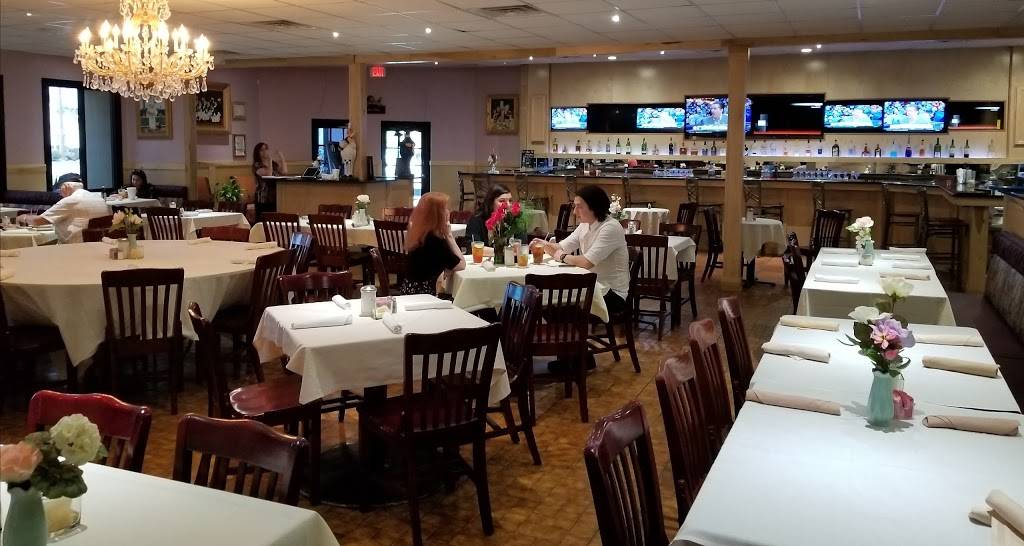 Beef & Bourbon | restaurant | 4946 Rigsby Ave, San Antonio, TX 78222, USA | 2106487902 OR +1 210-648-7902