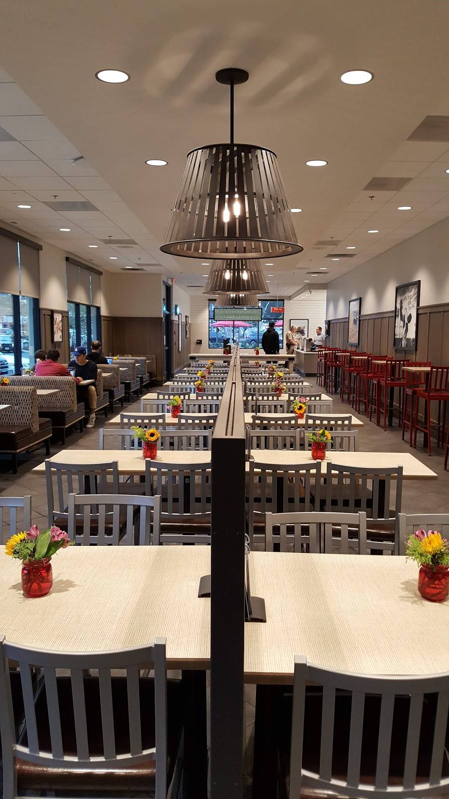 Chick-fil-A | restaurant | 4401 Pacific Coast Hwy, Long Beach, CA 90804, USA | 5624947310 OR +1 562-494-7310