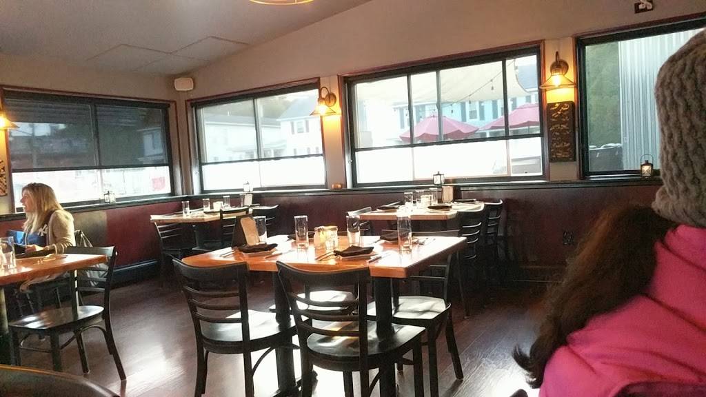 WEST MAIN KITCHEN & BAR | restaurant | 2710 W Main St, Wappingers Falls, NY 12590, USA | 8452970510 OR +1 845-297-0510