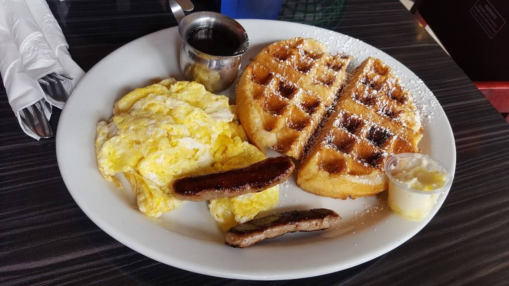 Mandos Restaurant | restaurant | 162 Fountain Ave, Pacific Grove, CA 93950, USA | 8316569235 OR +1 831-656-9235