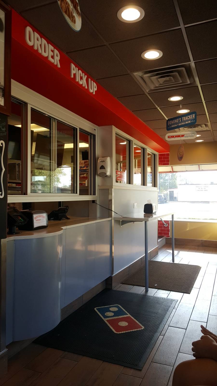 Dominos Pizza | meal delivery | 655 E Sibley Blvd, Dolton, IL 60419, USA | 7088419490 OR +1 708-841-9490