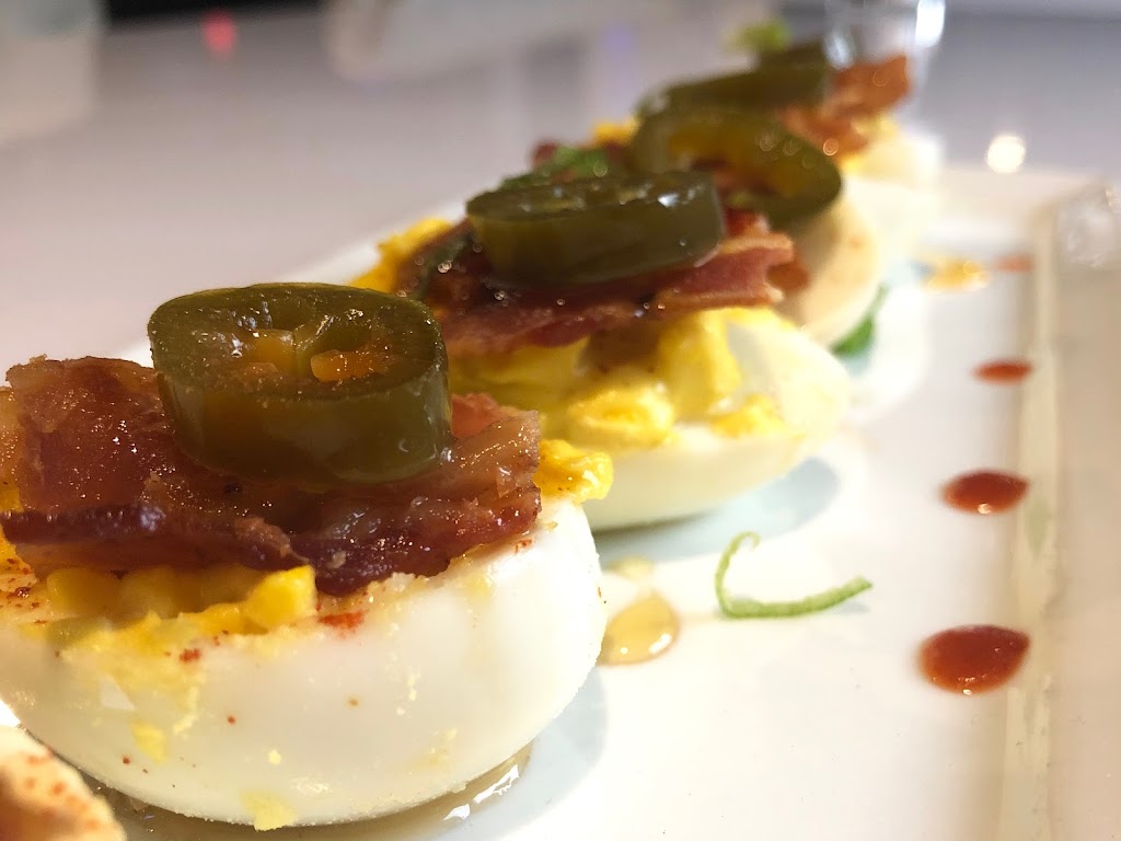 AvaLenas Bar + Grill | restaurant | 36 Milliston Rd, Millis, MA 02054, USA | 7745820233 OR +1 774-582-0233