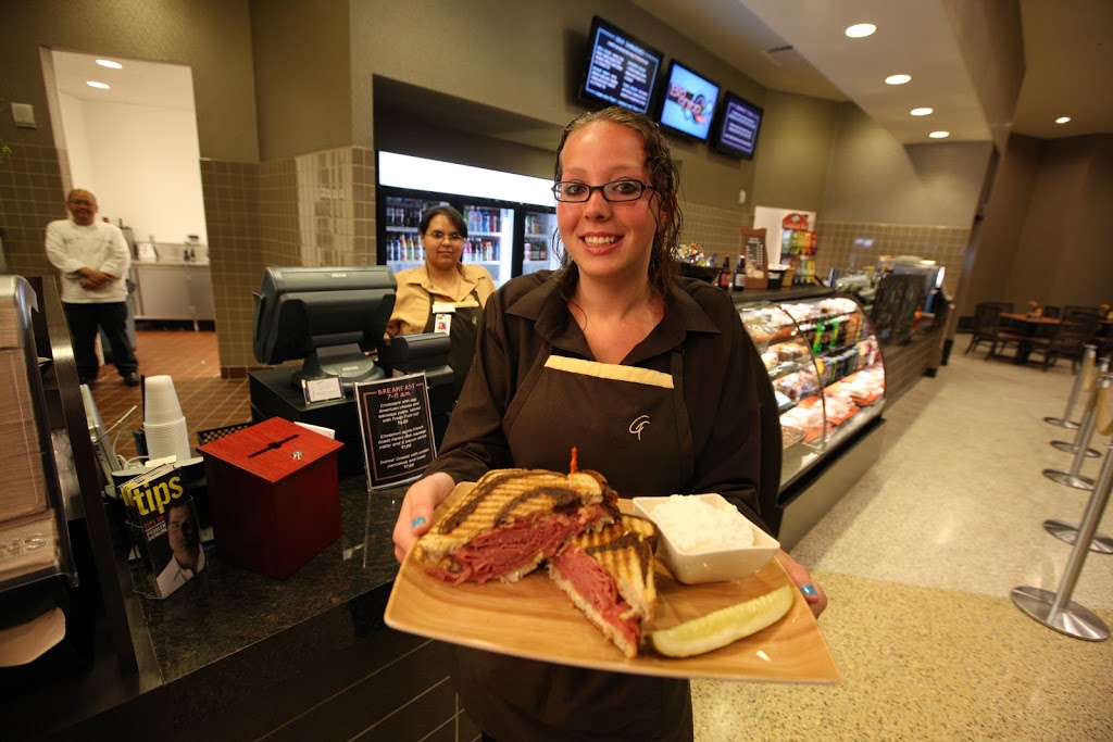 Big Drop Cafe | restaurant | 1415 Grand Falls Blvd, Larchwood, IA 51241, USA | 7127777777 OR +1 712-777-7777