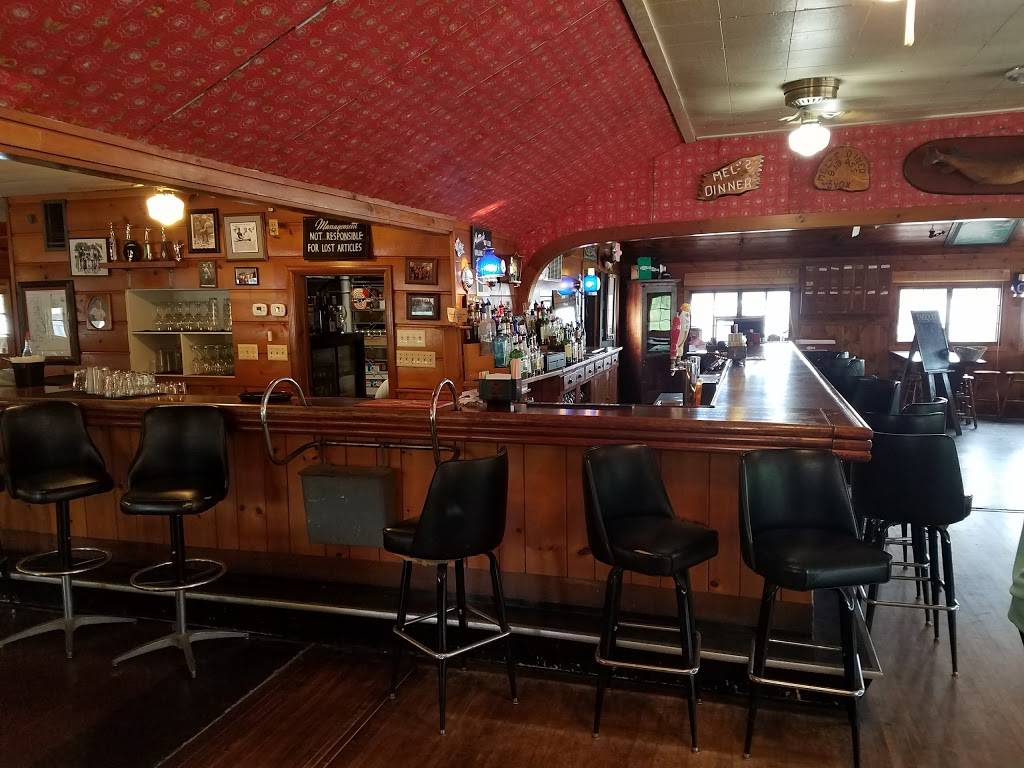 Fisher’s Club | restaurant | 425 Stratford St W, Avon, MN 56310, USA | 3203567372 OR +1 320-356-7372