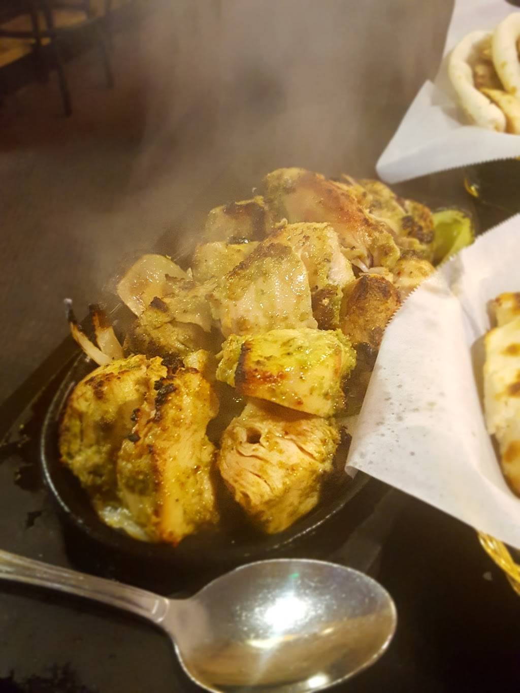 Taj Mahal Indian Cuisine | restaurant | 1619 Hilltop Dr C, Redding, CA 96002, USA | 5307229551 OR +1 530-722-9551