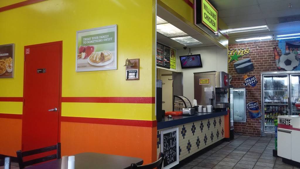 Williams chicken | restaurant | 2405 E Plano Pkwy, Plano, TX 75074, USA | 9725789010 OR +1 972-578-9010