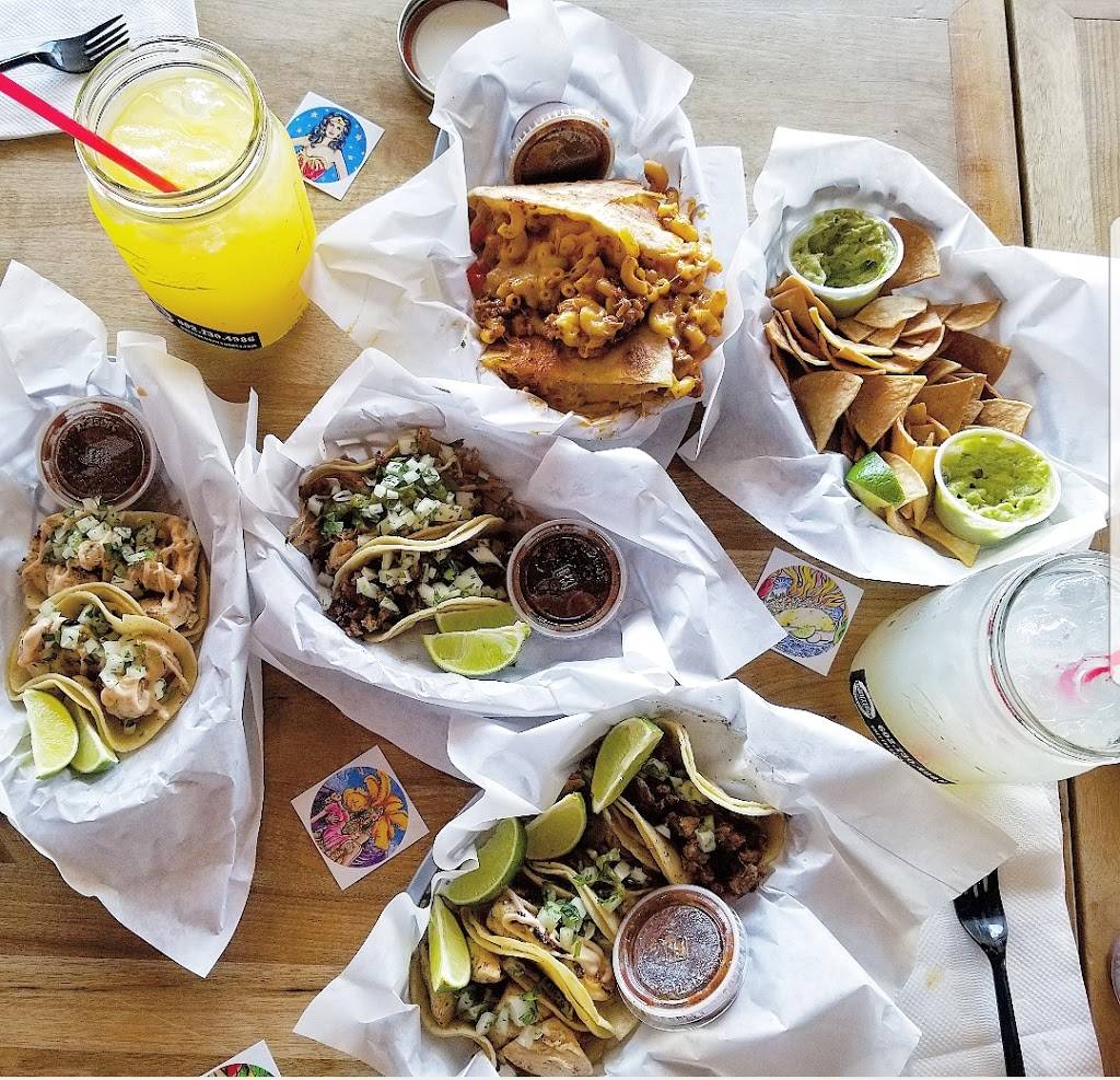 Dilla Libre Gourmet Quesadillas & Cantina | meal takeaway | 1339 E Northern Ave, Phoenix, AZ 85020, USA | 6023994024 OR +1 602-399-4024