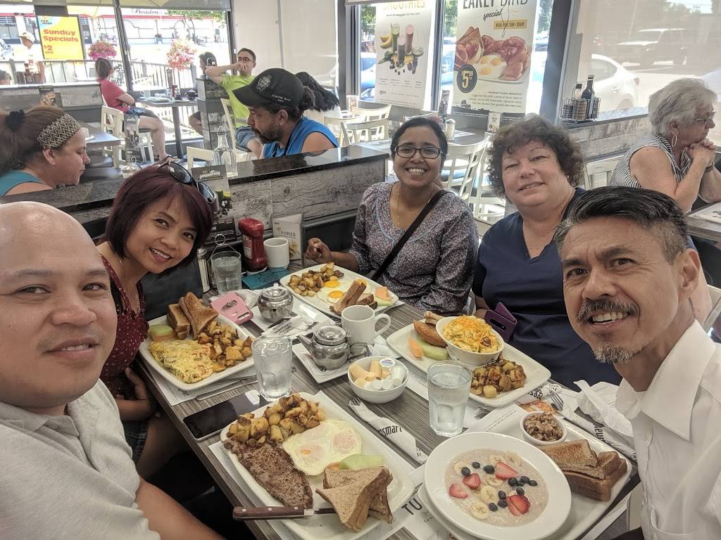 Eggsmart | restaurant | 655 Queensway E, Mississauga, ON L5A 3X6, Canada | 9052736520 OR +1 905-273-6520