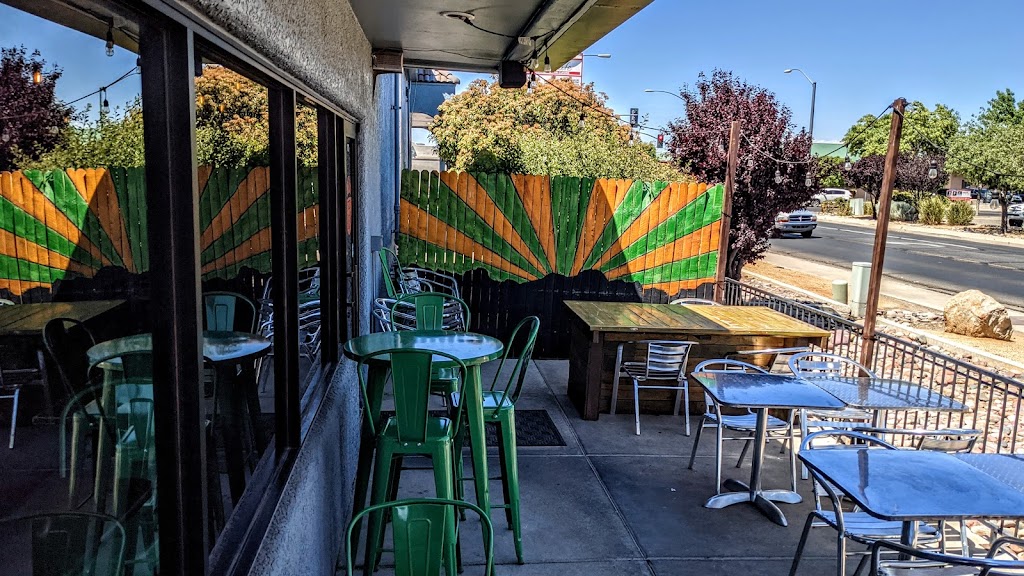 Lonesome Valley Brewing | restaurant | 3040 N Windsong Dr #101, Prescott Valley, AZ 86314, USA | 9285153541 OR +1 928-515-3541