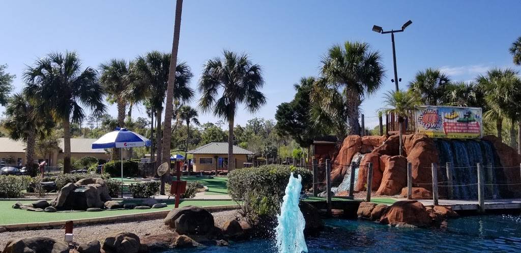 Family Fun Town | restaurant | 401 S Volusia Ave, Orange City, FL 32763, USA | 3867753181 OR +1 386-775-3181