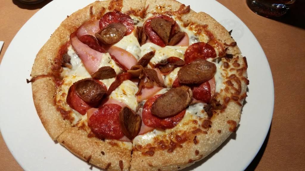 Boston Pizza | restaurant | 14 Pinebush Rd, Cambridge, ON N1R 8K5, Canada | 5196209100 OR +1 519-620-9100