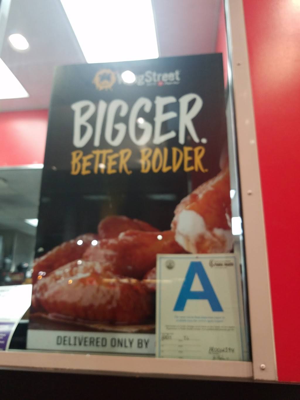 Pizza Hut | restaurant | 1275 South La Brea Ave #107, Inglewood, CA 90301, USA | 3104194900 OR +1 310-419-4900