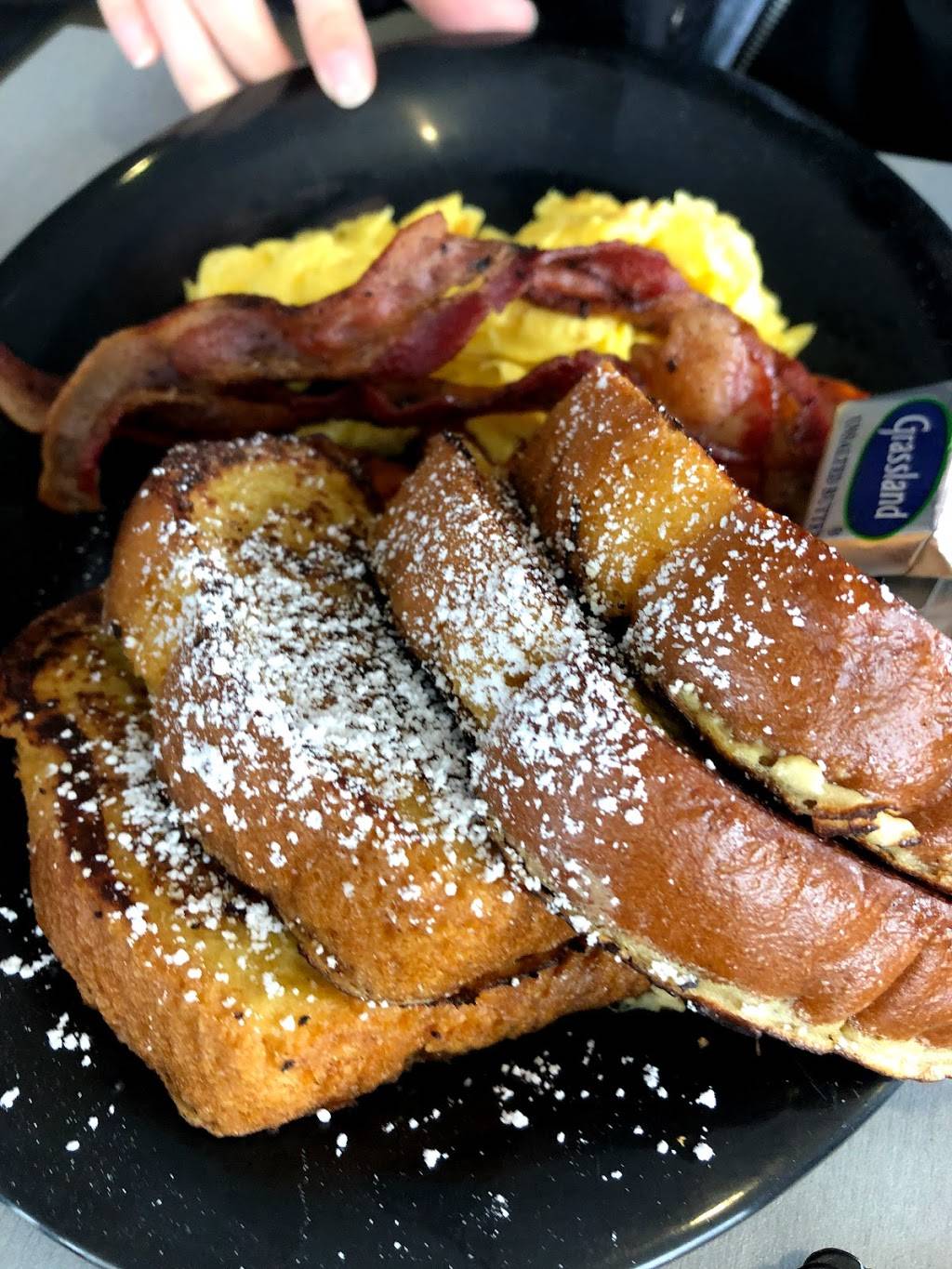 Rooster Cafe | cafe | 750 St Clair St, Costa Mesa, CA 92626, USA | 7147541944 OR +1 714-754-1944