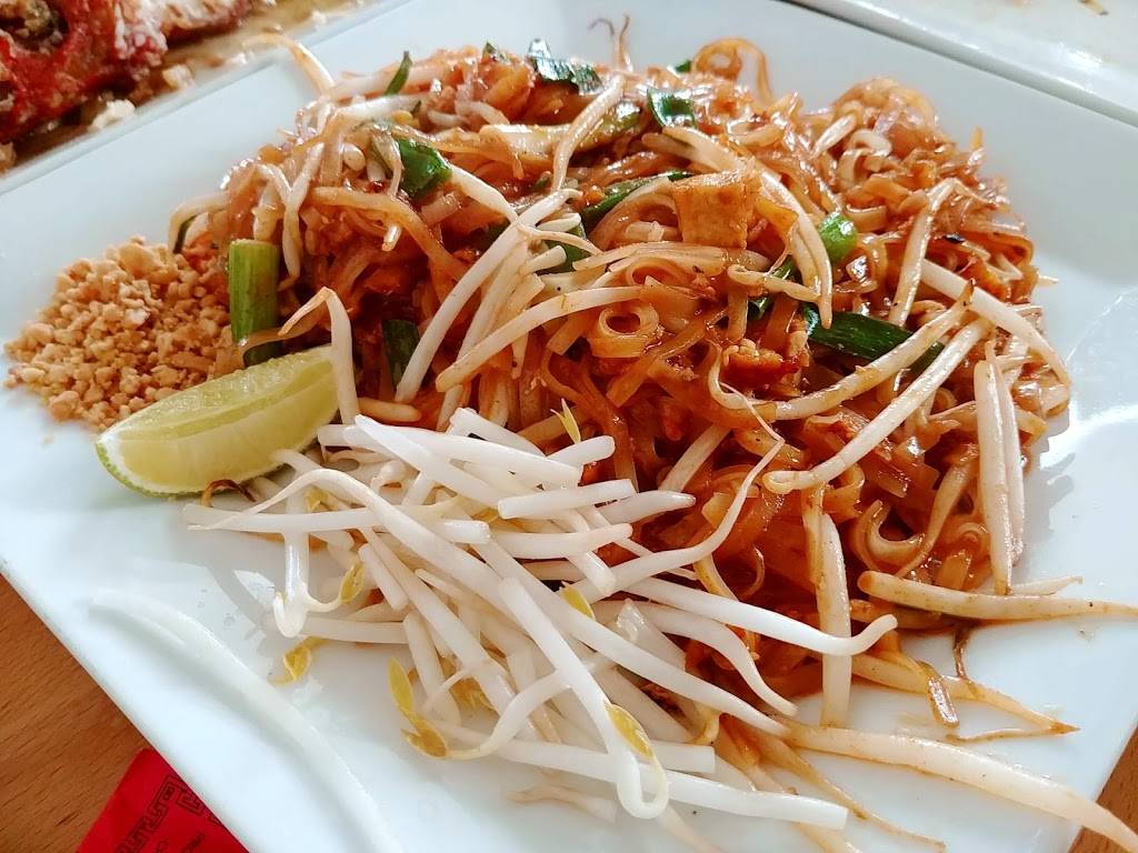 Thai Flavors Kitchen | restaurant | 357 Broadway, Bethpage, NY 11714, USA | 5165131868 OR +1 516-513-1868