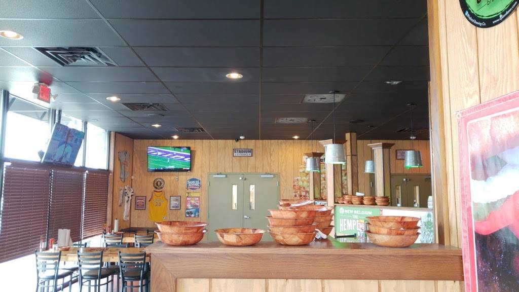 Wings Etc. | restaurant | 2049 Veterans Memorial Pkwy S Suite5, Lafayette, IN 47909, USA | 7658382304 OR +1 765-838-2304