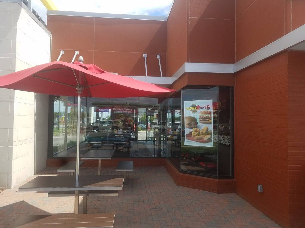 McDonalds | cafe | 30807 Woodward Ave, Royal Oak, MI 48073, USA | 2484353160 OR +1 248-435-3160