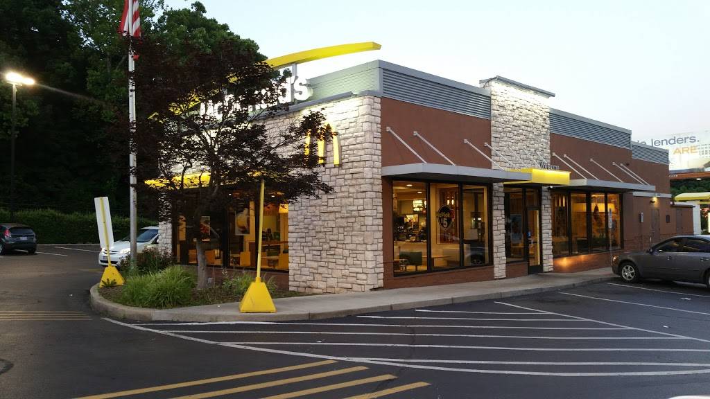 McDonalds | cafe | 7337 Wooster Pike, Cincinnati, OH 45227, USA | 5132722124 OR +1 513-272-2124