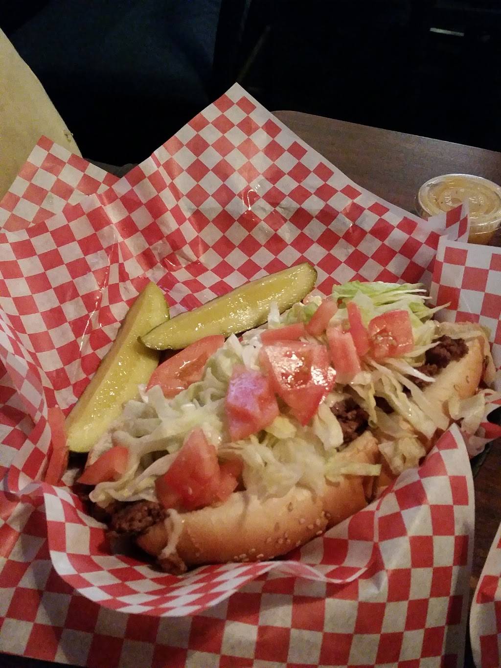 Pranks On The Marsh | restaurant | 28635 W Jefferson Ave, Rockwood, MI 48173, USA | 7346762442 OR +1 734-676-2442