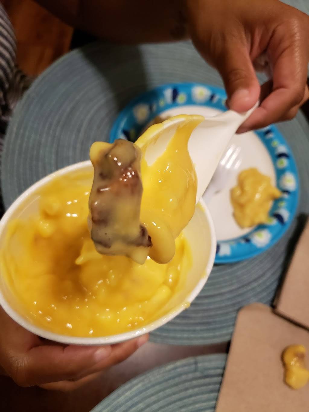 Churchs Chicken | restaurant | 2980 Florin Rd, Sacramento, CA 95822, USA | 9163921380 OR +1 916-392-1380