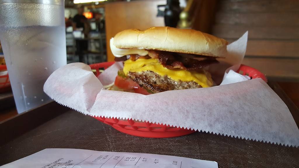 Texas Hamburger Company | restaurant | 9010 Huebner Rd, San Antonio, TX 78240, USA | 2106991189 OR +1 210-699-1189