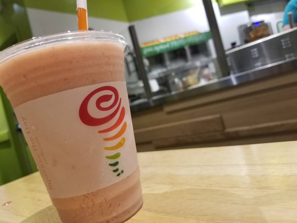 Jamba Juice Streets of Woodfield | restaurant | 601 N Martingale Rd Ste. #310, Schaumburg, IL 60173, USA | 8479951445 OR +1 847-995-1445