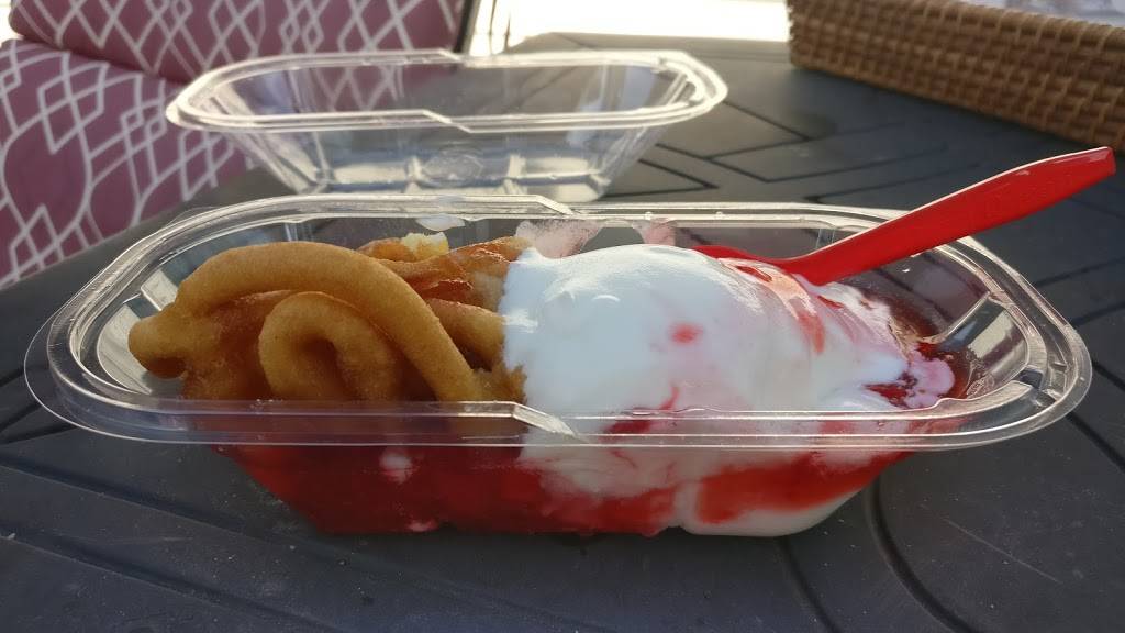 Dairy Queen Grill & Chill | restaurant | 235 US-30, Schererville, IN 46375, USA | 2192279728 OR +1 219-227-9728