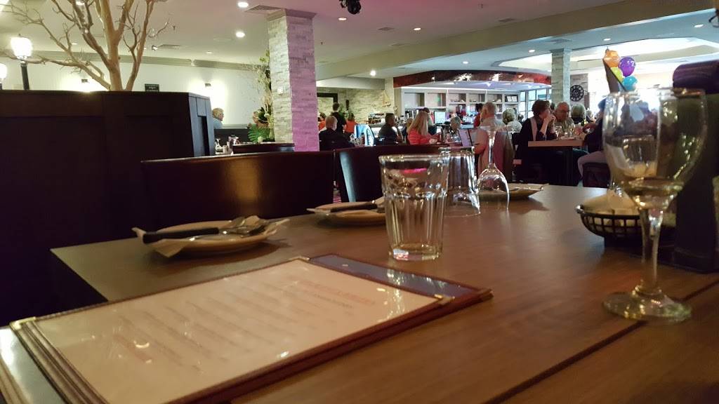 Restaurant Kapetan | restaurant | 155 Rue Victoria, Salaberry-de-Valleyfield, QC J6T 1A5, Canada | 4503773700 OR +1 450-377-3700