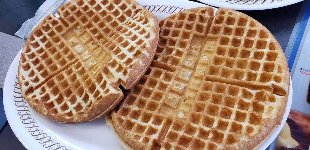 Waffle House | meal takeaway | 1902 W Lumsden Rd, Brandon, FL 33511, USA | 8136579899 OR +1 813-657-9899