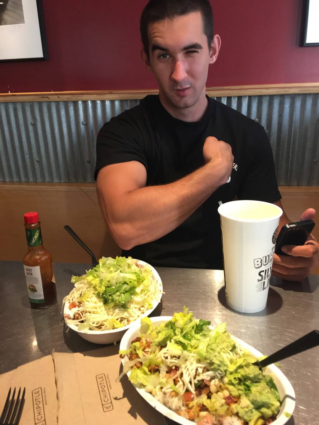 Chipotle Mexican Grill | restaurant | 7800 Dr Phillips Blvd Ste 100, Orlando, FL 32819, USA | 4073520198 OR +1 407-352-0198