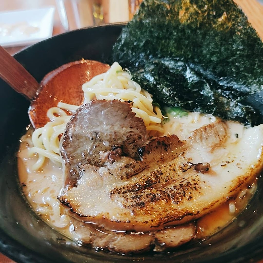 KINTON RAMEN | restaurant | 163 N Sangamon St, Chicago, IL 60607, USA | 3123743942 OR +1 312-374-3942