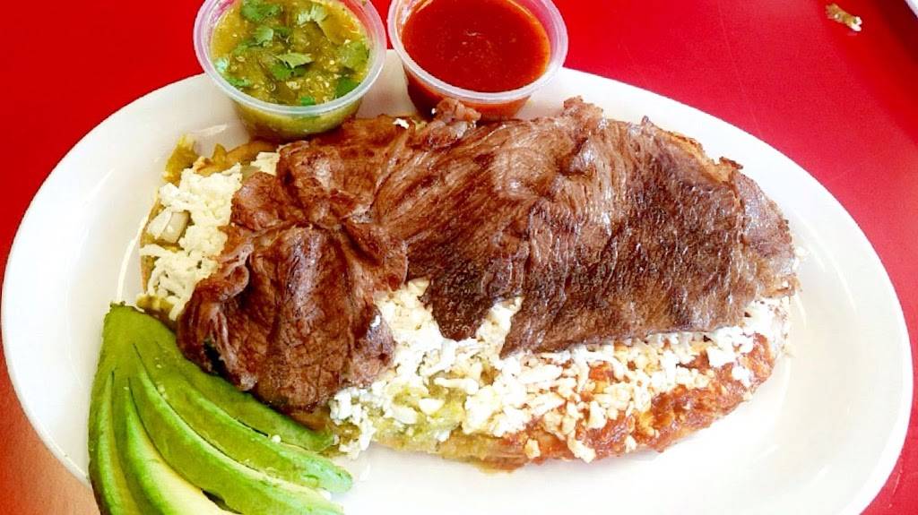 Guajillo Restaurant | restaurant | 6480 Santa Fe Ave, Huntington Park, CA 90255, USA | 3238356424 OR +1 323-835-6424