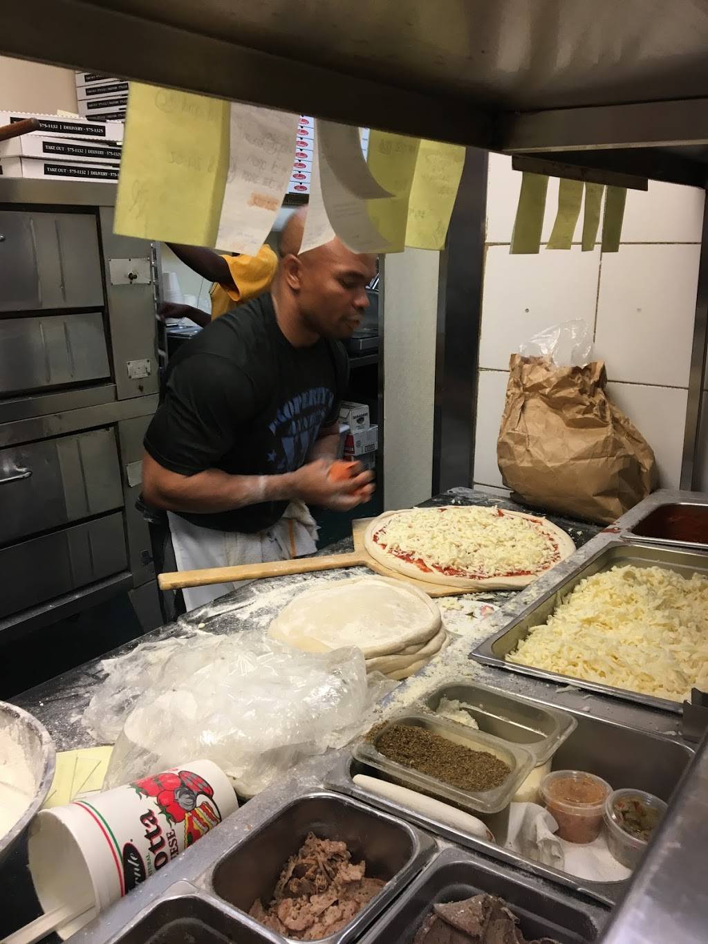 Annies Pizza | restaurant | 11348 Wiles Rd, Coral Springs, FL 33076, USA | 9545751132 OR +1 954-575-1132