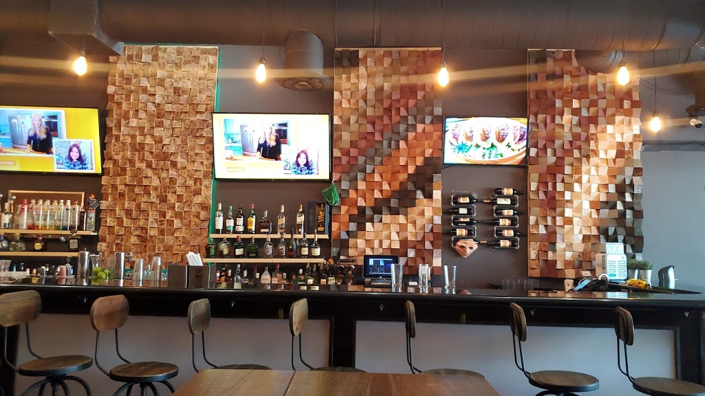 Areito Bar & Grill | restaurant | 2022 Hollywood Blvd, Hollywood, FL 33020, USA | 9543917062 OR +1 954-391-7062