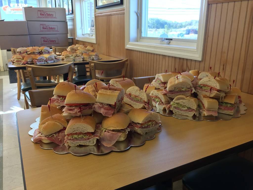 Mikes Giant Size Submarine Sandwiches | restaurant | 103 W Front St, Keyport, NJ 07735, USA | 7322649730 OR +1 732-264-9730