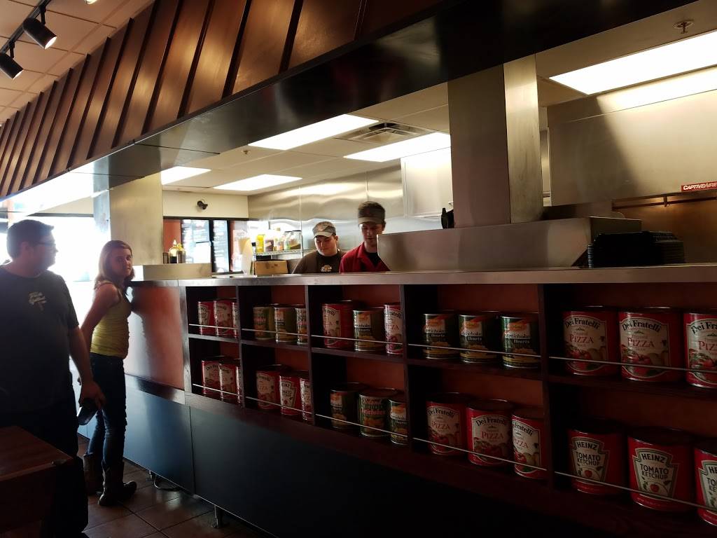 Penn Station East Coast Subs | restaurant | 3104 John A Williams Blvd, Bedford, IN 47421, USA | 8126758154 OR +1 812-675-8154