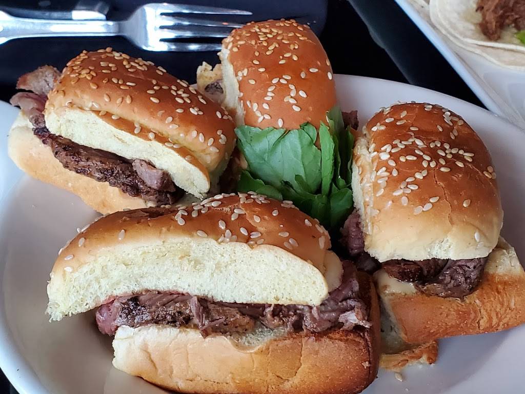 Mortons The Steakhouse | restaurant | 888 W Big Beaver Rd Ste 111, Troy, MI 48084, USA | 2484049845 OR +1 248-404-9845