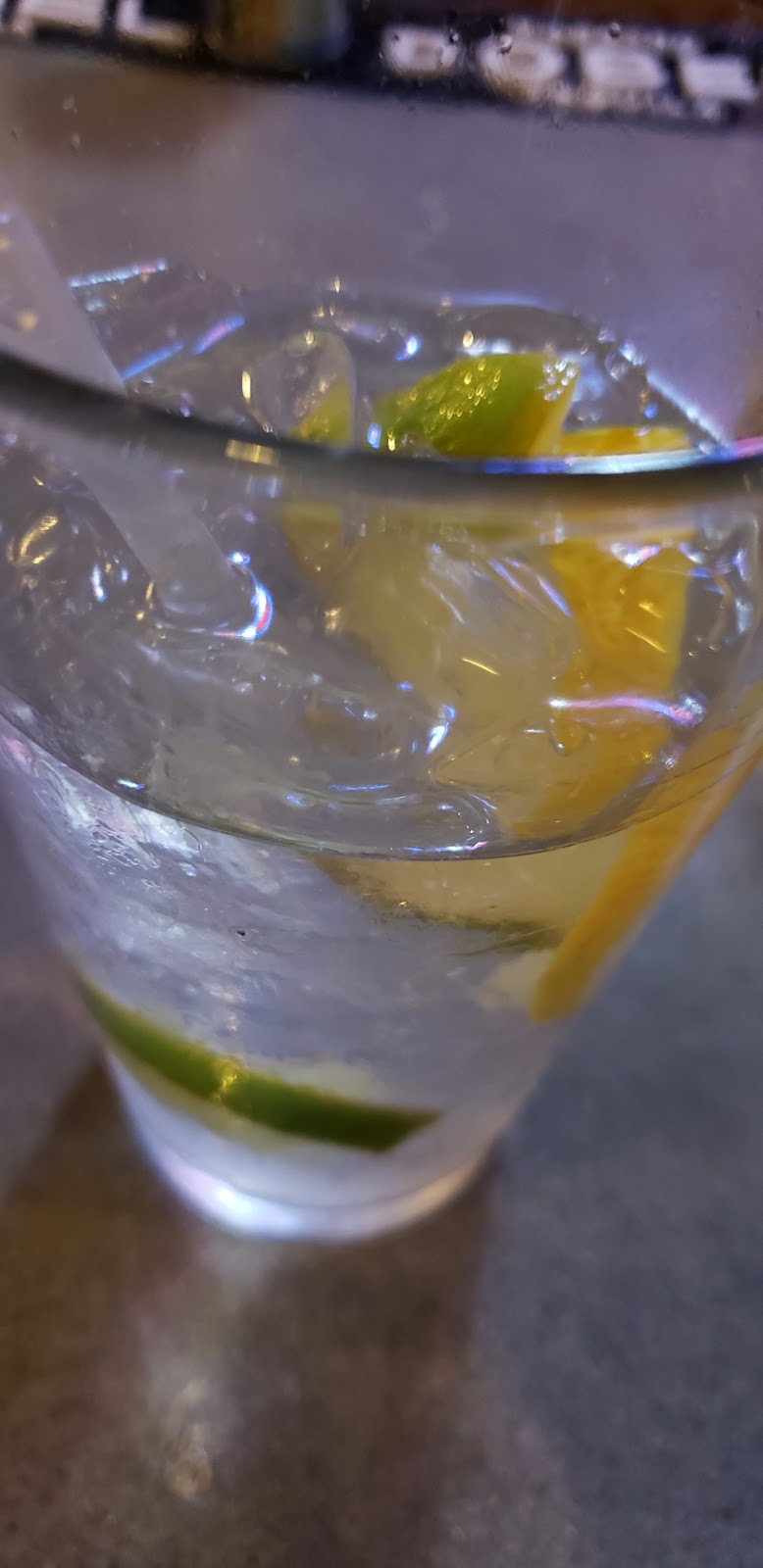 Legends Scott | restaurant | 108 Apollo Rd, Scott, LA 70583, USA | 3373455699 OR +1 337-345-5699