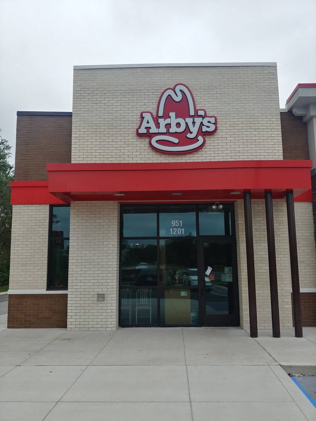 Arbys | restaurant | 951 Lockwood Blvd, Oviedo, FL 32765, USA | 4073663430 OR +1 407-366-3430