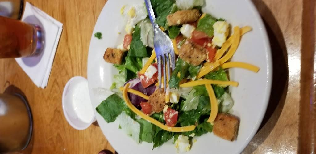 Texas Roadhouse | restaurant | 36750 Ford Rd, Westland, MI 48185, USA | 7347294570 OR +1 734-729-4570