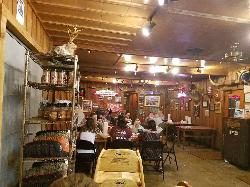 Blacks Barbecue | restaurant | 215 N Main St, Lockhart, TX 78644, USA | 5123982712 OR +1 512-398-2712