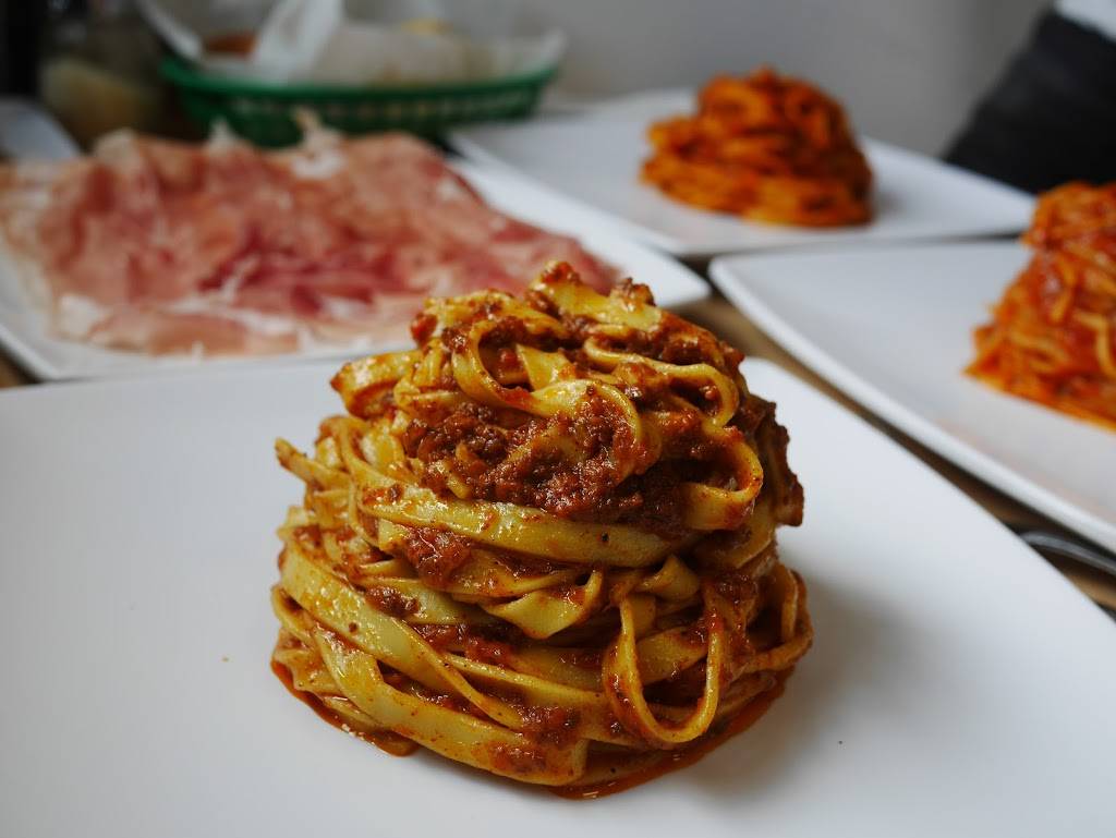 Pasta Sisters | restaurant | 3343 W Pico Blvd, Los Angeles, CA 90019, USA | 3238705271 OR +1 323-870-5271