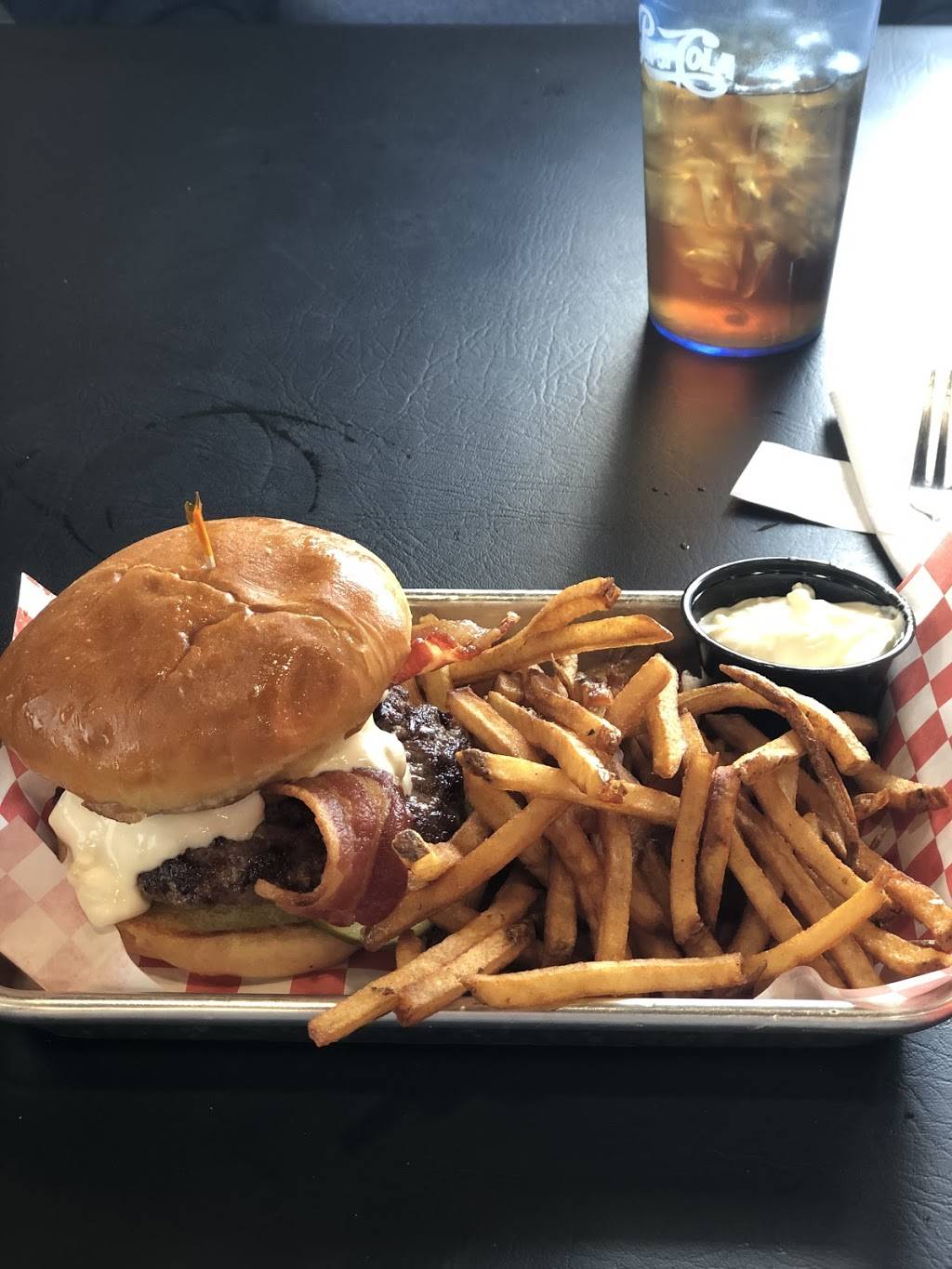 Half Day Cafe | restaurant | 964 N Main St, Urbana, OH 43078, USA | 9375084028 OR +1 937-508-4028