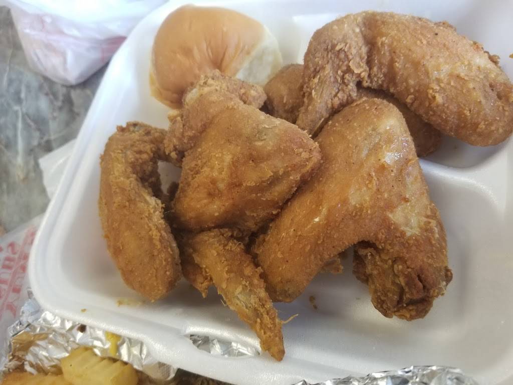 Yums Sub Shop | restaurant | 1192 Pryor Rd SW, Atlanta, GA 30315, USA | 4042222323 OR +1 404-222-2323